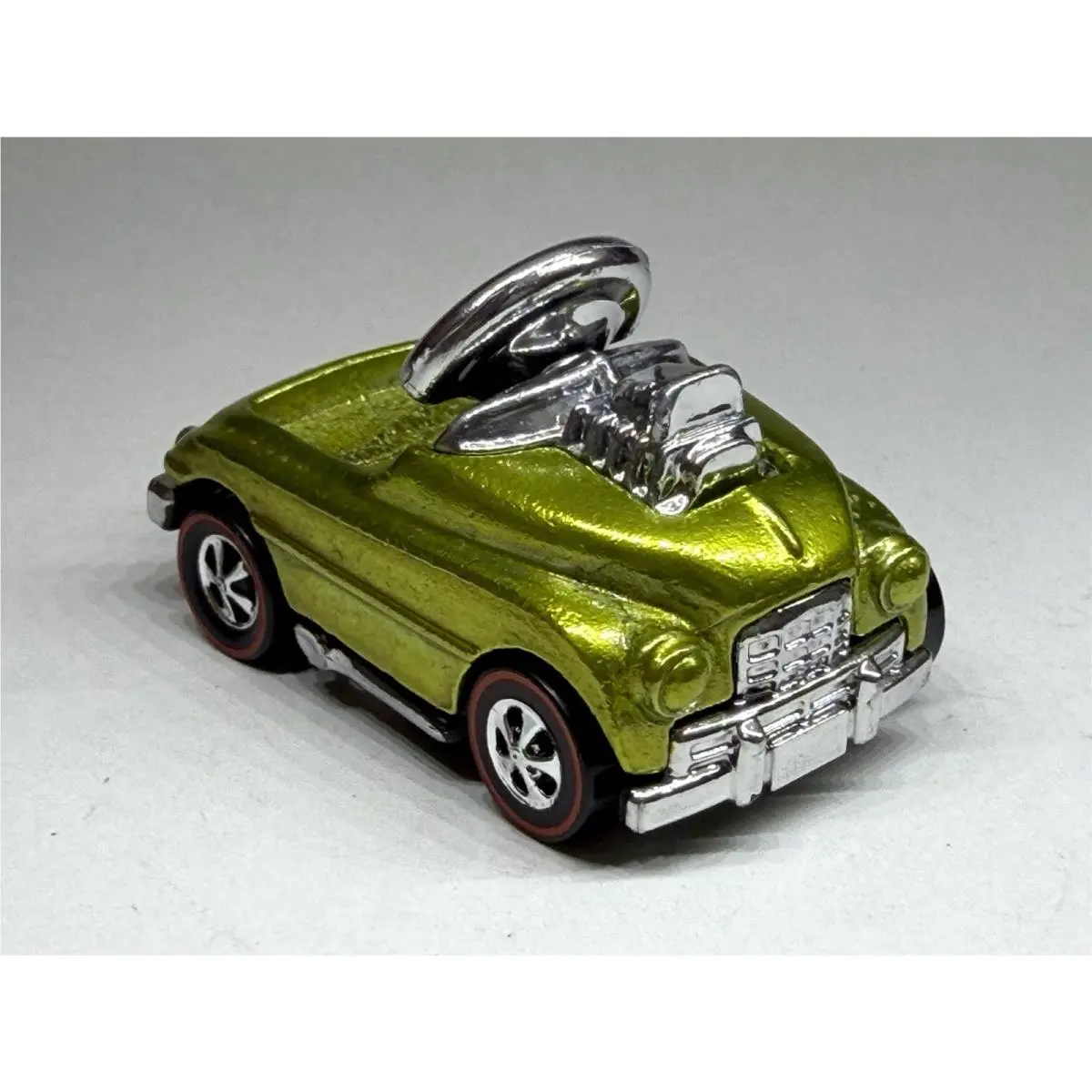 Hot Wheels Custom Made Redline Pedal Driver Spectraflame Diecast Car