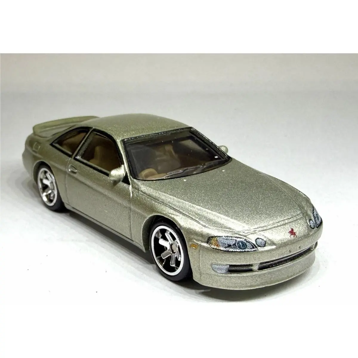 Hot Wheels Custom Made Toyota Soarer Lexus W/ Real Riders Wheels Diecast