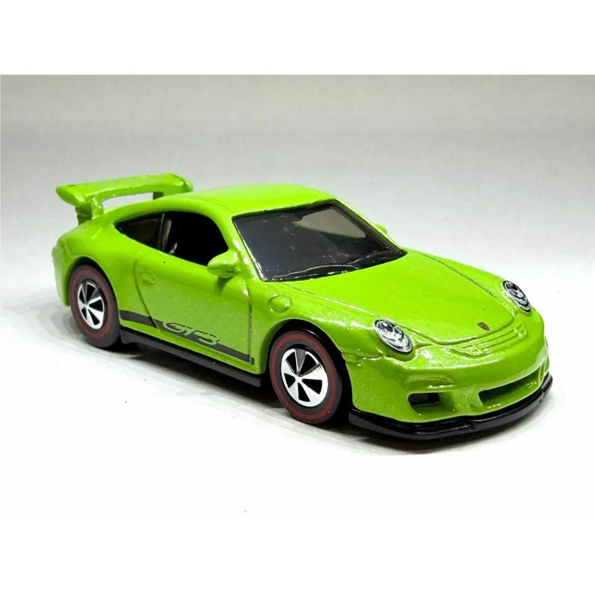 Hot Wheels Custom Made Redline Porsche 911 GT3 RS - Lime Green 1:64