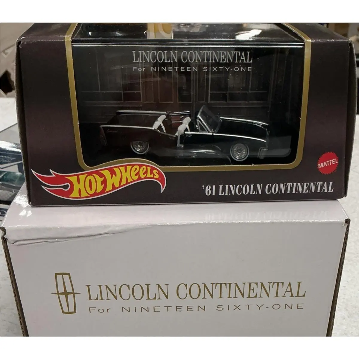 2024 Hot Wheels Rlc Exclusive ’61 Lincoln Continental Convertible