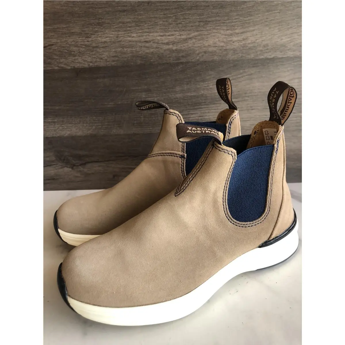 Blundstone Women`s 2146 Chelsea Sneaker Boots Suede Brown Sz Aus 4 US 7