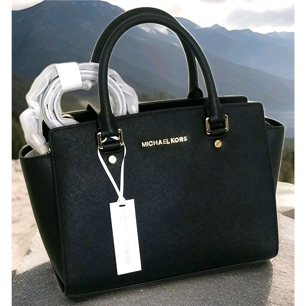 Michael Kors Selma Black Saffiano Leather Medium Crossbody Satchel Bag