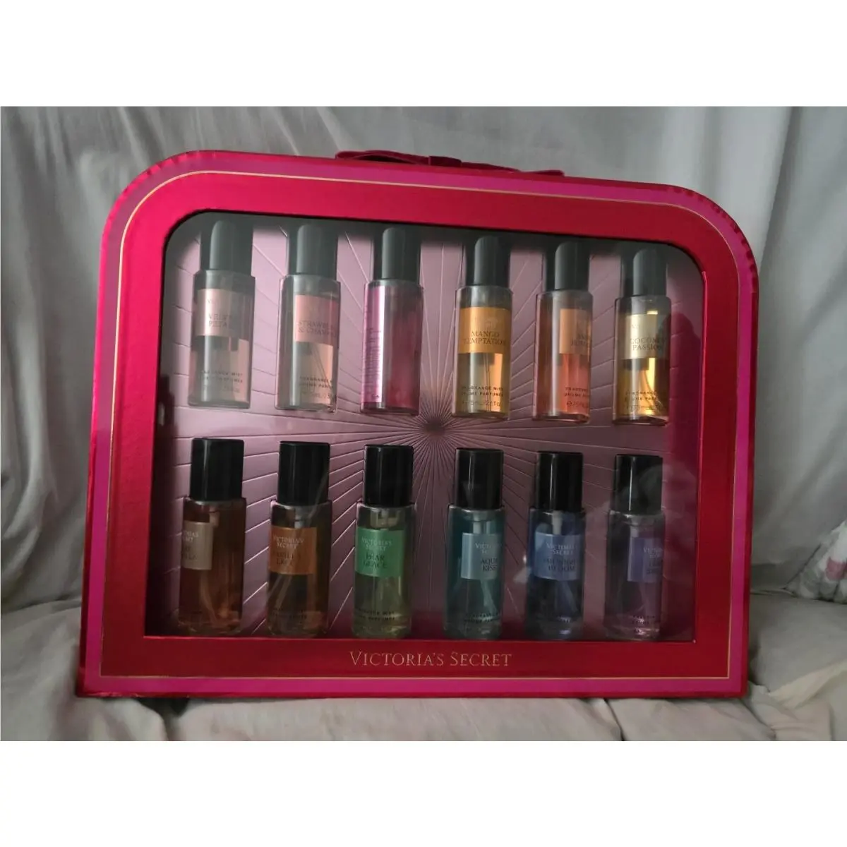 Victoria`s Secret Body Mist Gift Set Travel Size Assorted Scents 0.25 fl oz