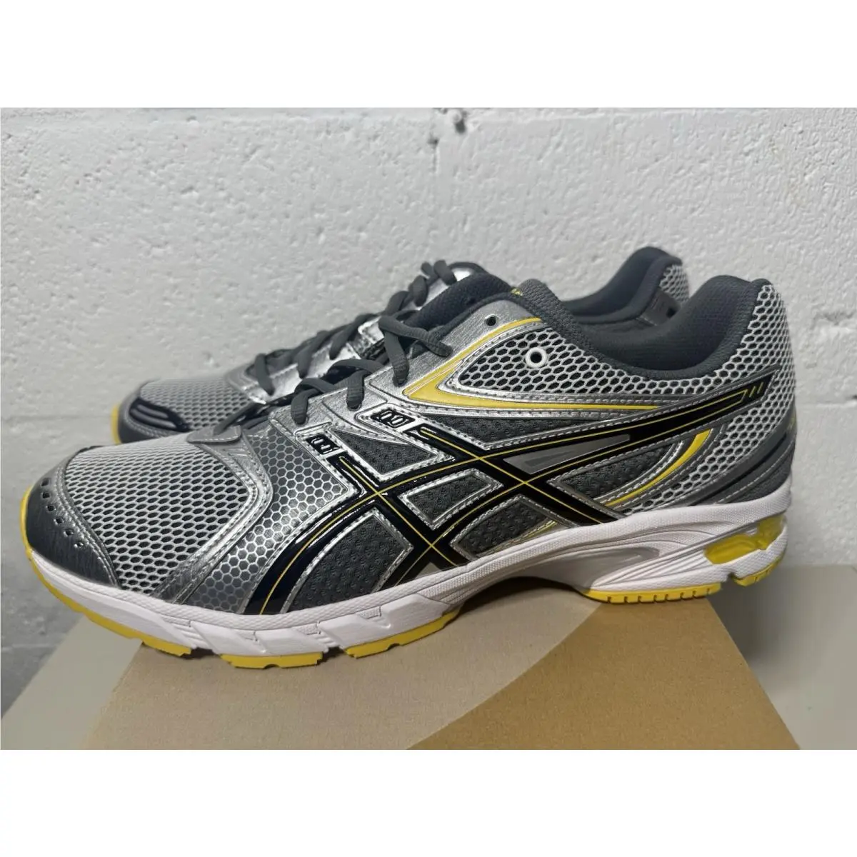 Asics® Gel-ds Trainer 14 White Tai Chi Yellow 1203A607-101 Men Size 8-13 Run
