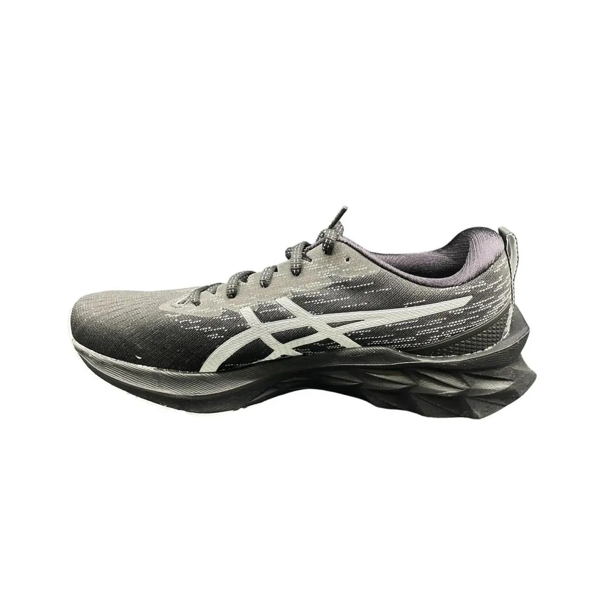 Asics shoes - Novablast 2 - Novablast - 1011B398-001 - Black (UPC: 194851966568) 0