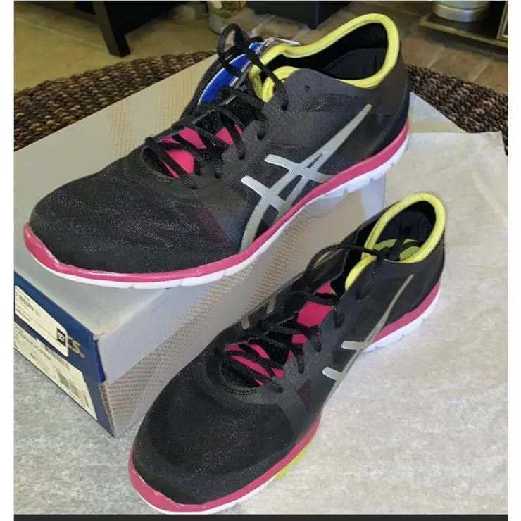 Asics shoes - ASICS GEL-Fit - Black 1