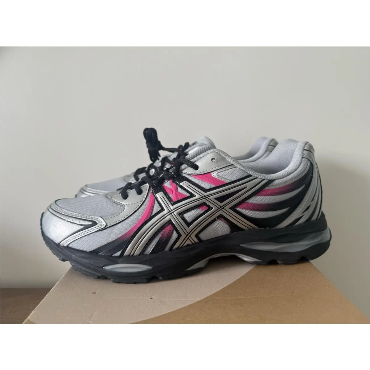 Asics Gel-sekiran Hot Pink Piedmont Grey 1203A950-020 Men`s Size 11.5