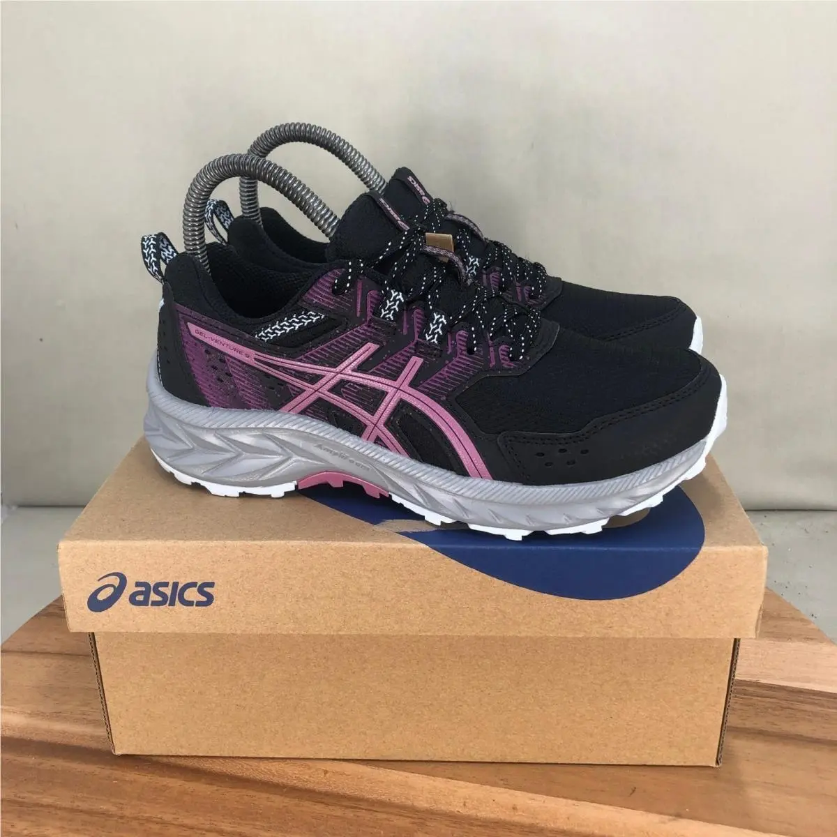 Asics Gel-venture 9 Womens Running Shoes Black Soft Berry 1012B313-008 Size 6