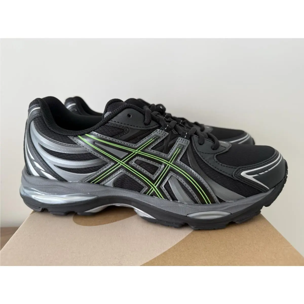 Asics Gel Sekiran Casual Shoes Men`s Size 10- 1203B054-001 Blk Green