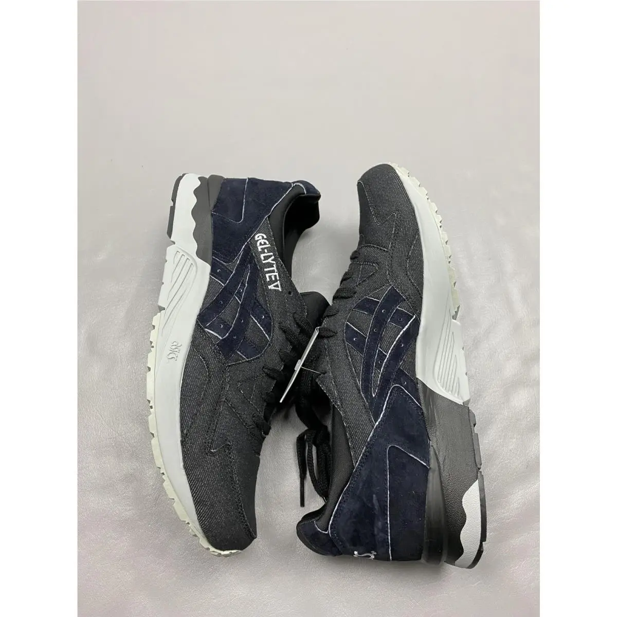 Asics shoes - ASICS GEL-Lyte V - H7AVQ-9690 - Gray 8