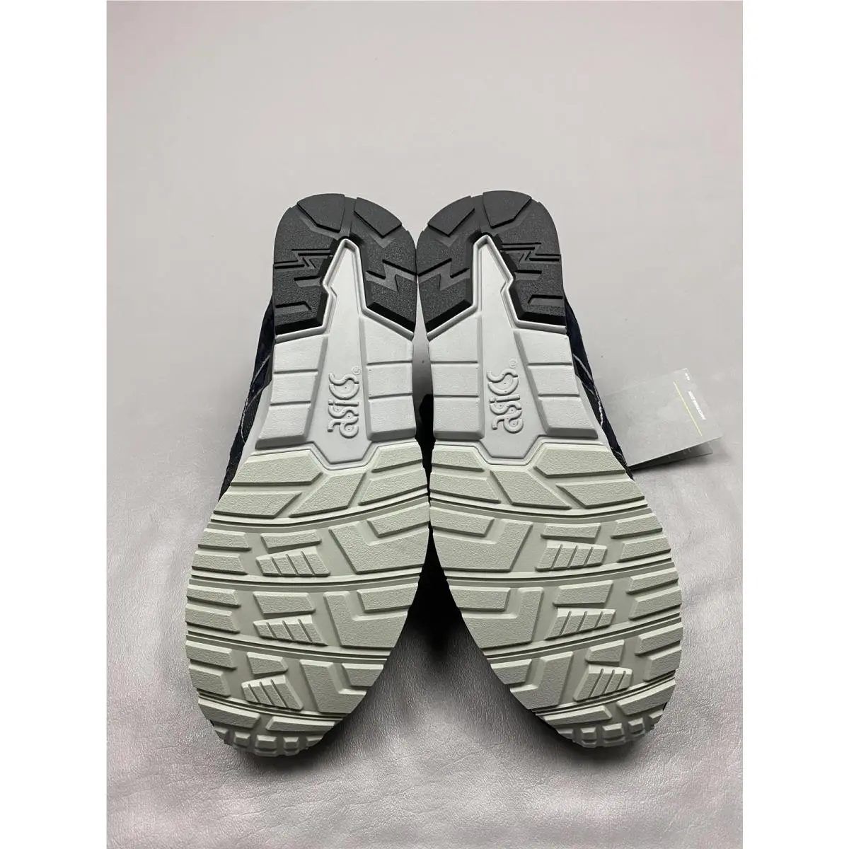 Asics shoes - ASICS GEL-Lyte V - H7AVQ-9690 - Gray 11