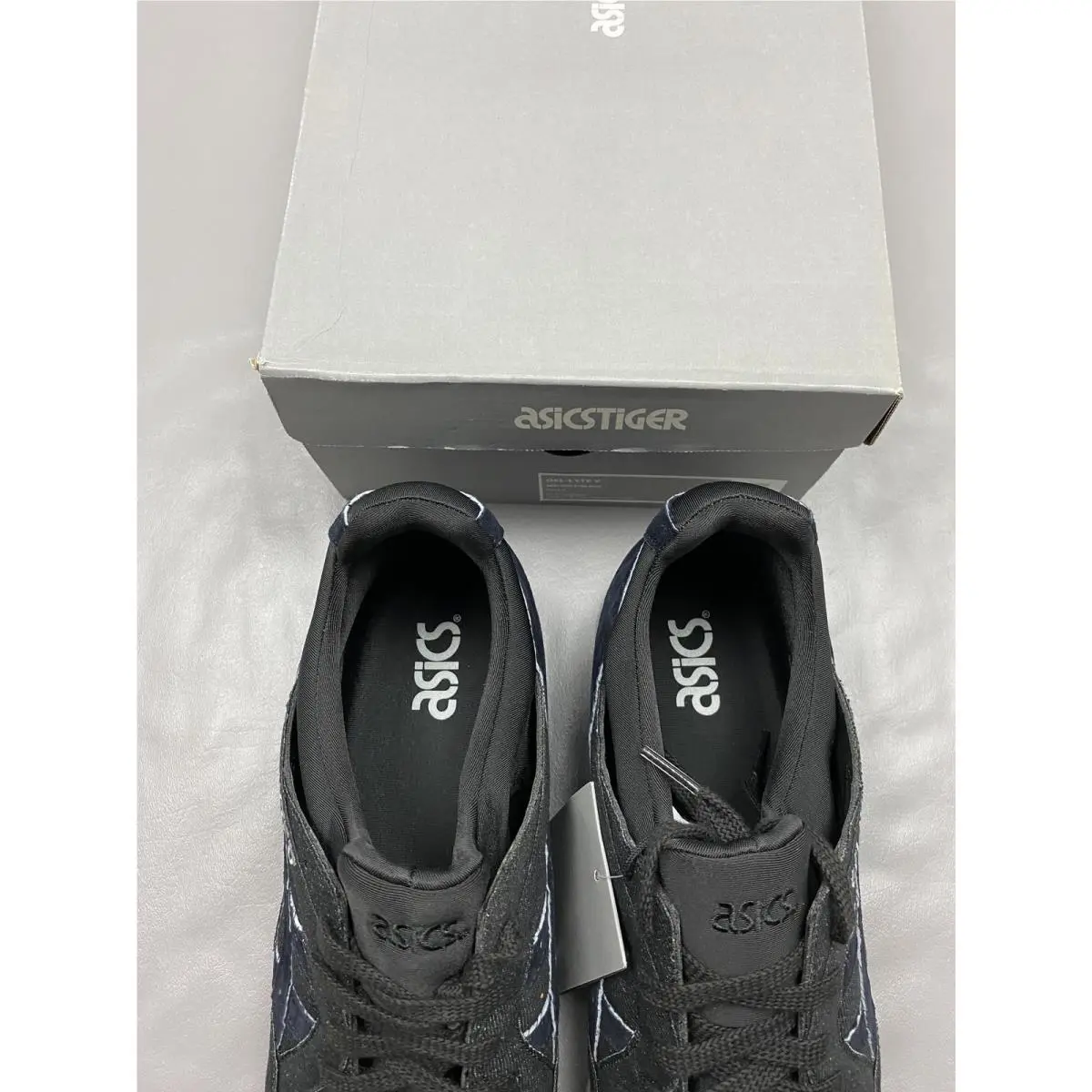 Asics shoes - ASICS GEL-Lyte V - H7AVQ-9690 - Gray 1