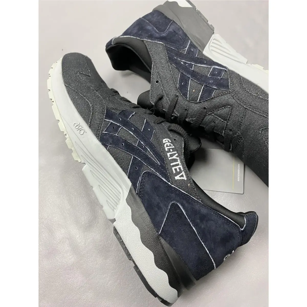 Asics shoes - ASICS GEL-Lyte V - H7AVQ-9690 - Gray 7