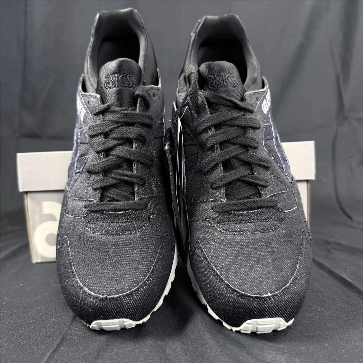 Asics shoes - ASICS Tiger Gel-Lyte V - Tiger - H7AVQ-9690 - Black, White 1