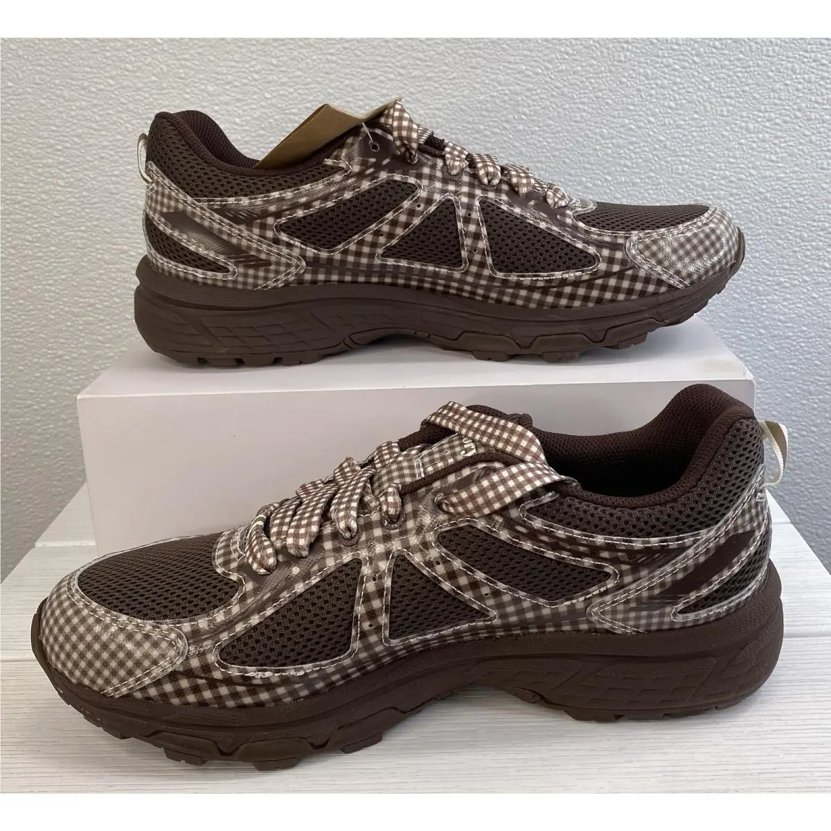 Asics shoes - Brown (UPC: 197298855020) 4