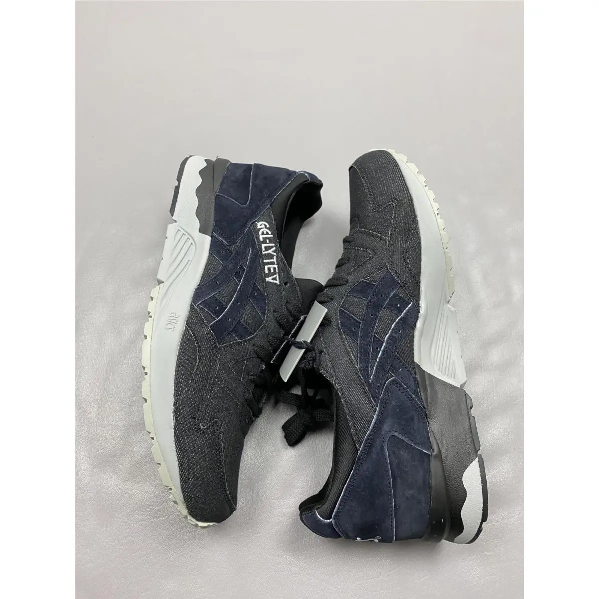 Asics shoes - ASICS GEL-Lyte V - Gray 8