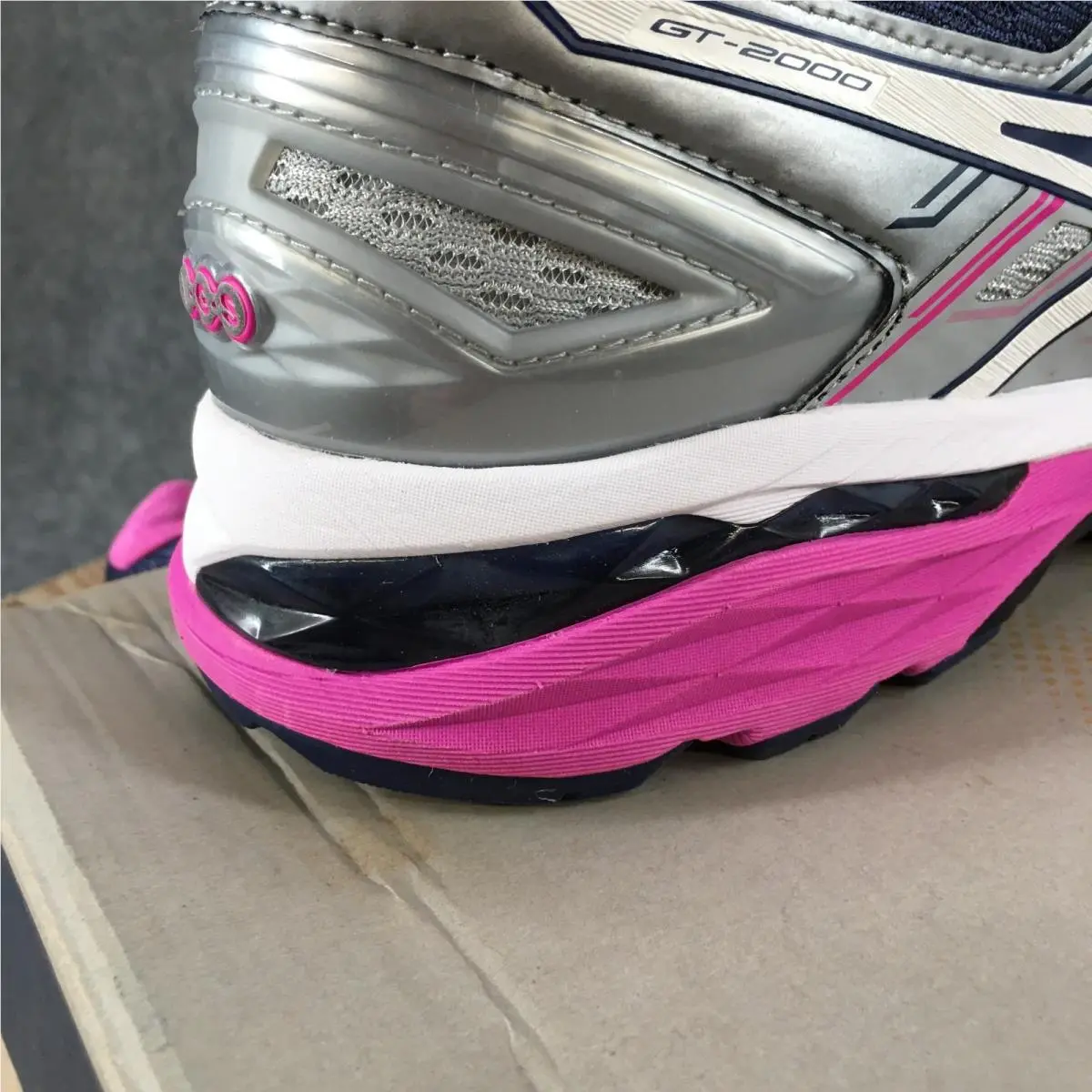 Asics shoes - ASICS GT-2000 5 - Multicolor 2