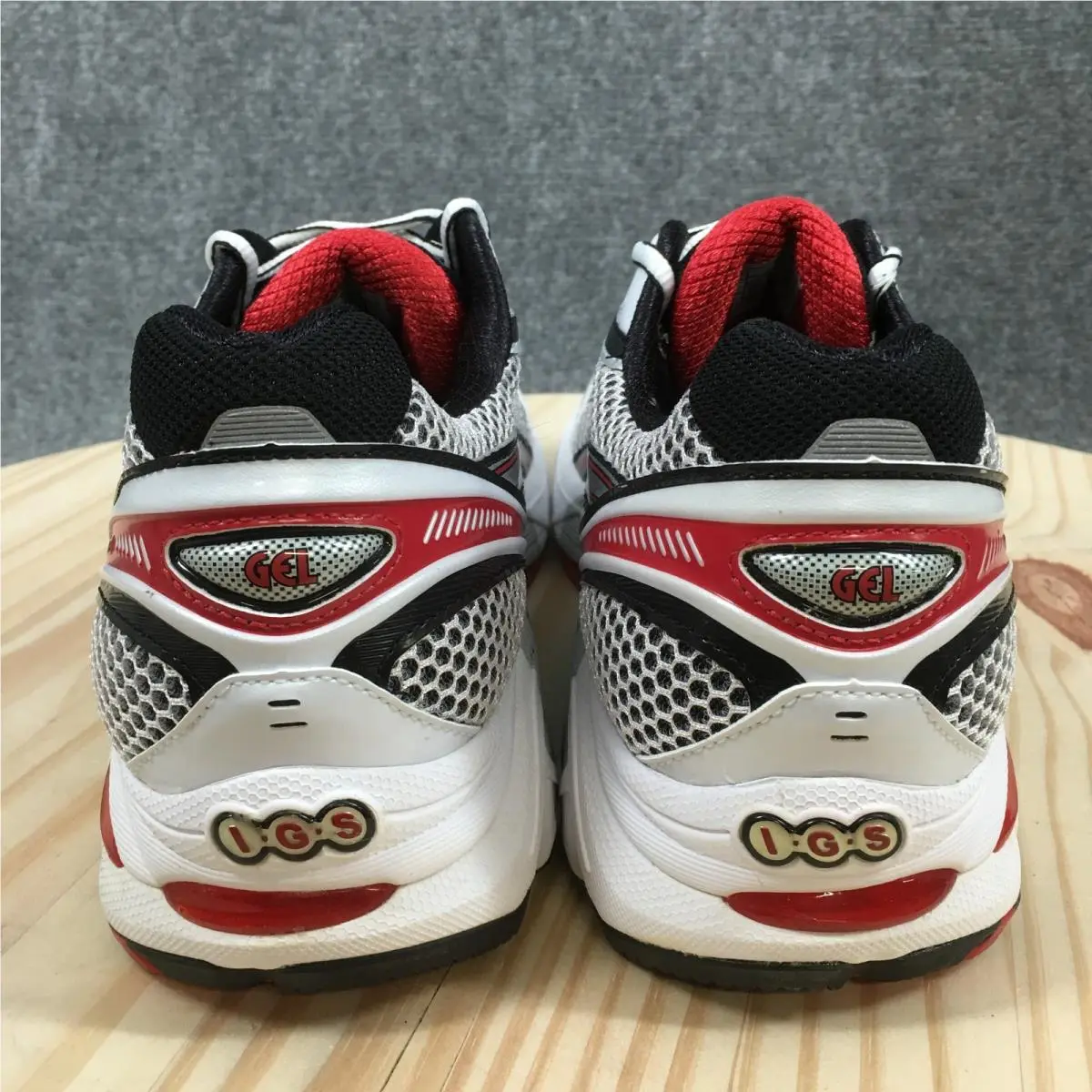 Asics shoes - Multicolor 8