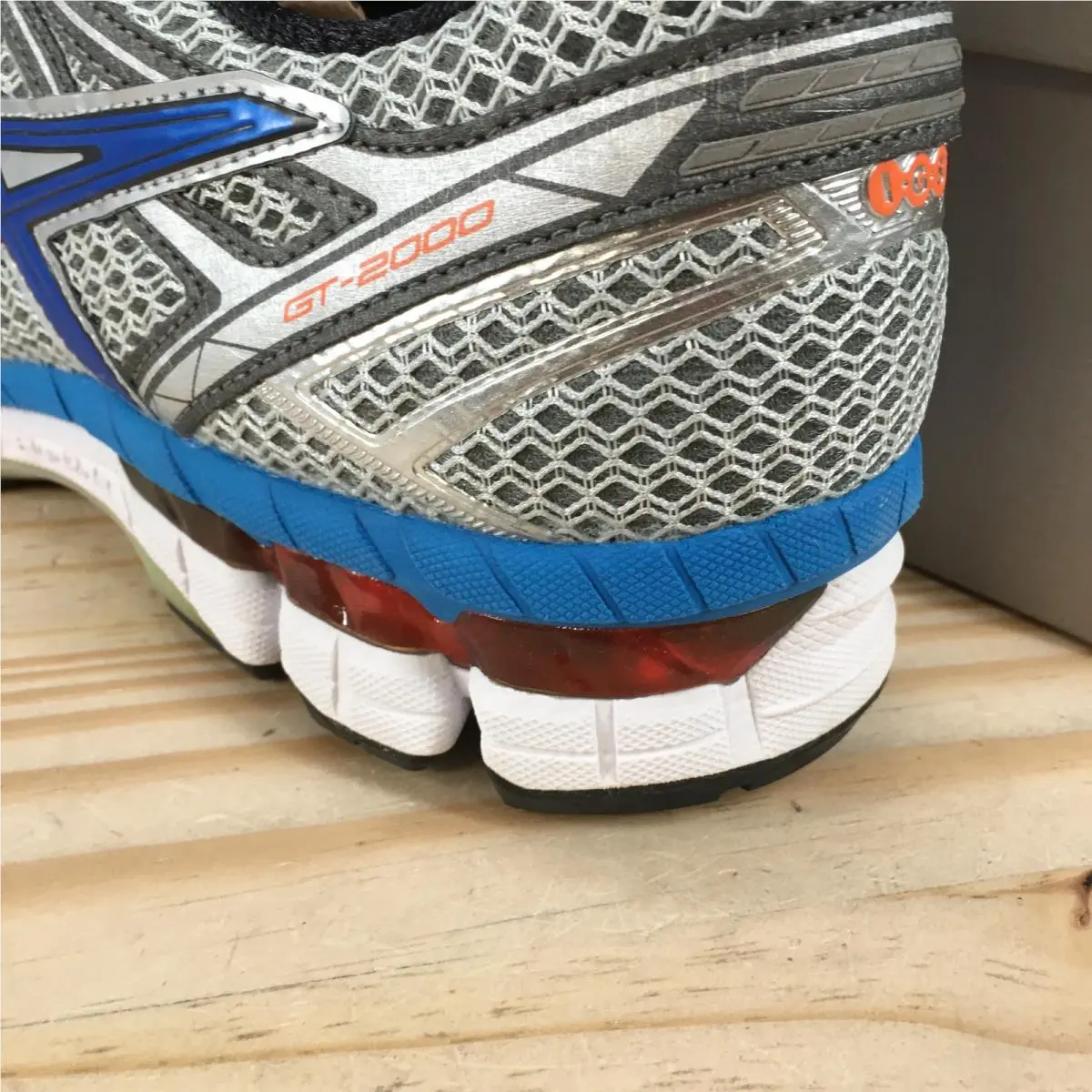 Asics shoes - Multicolor 2