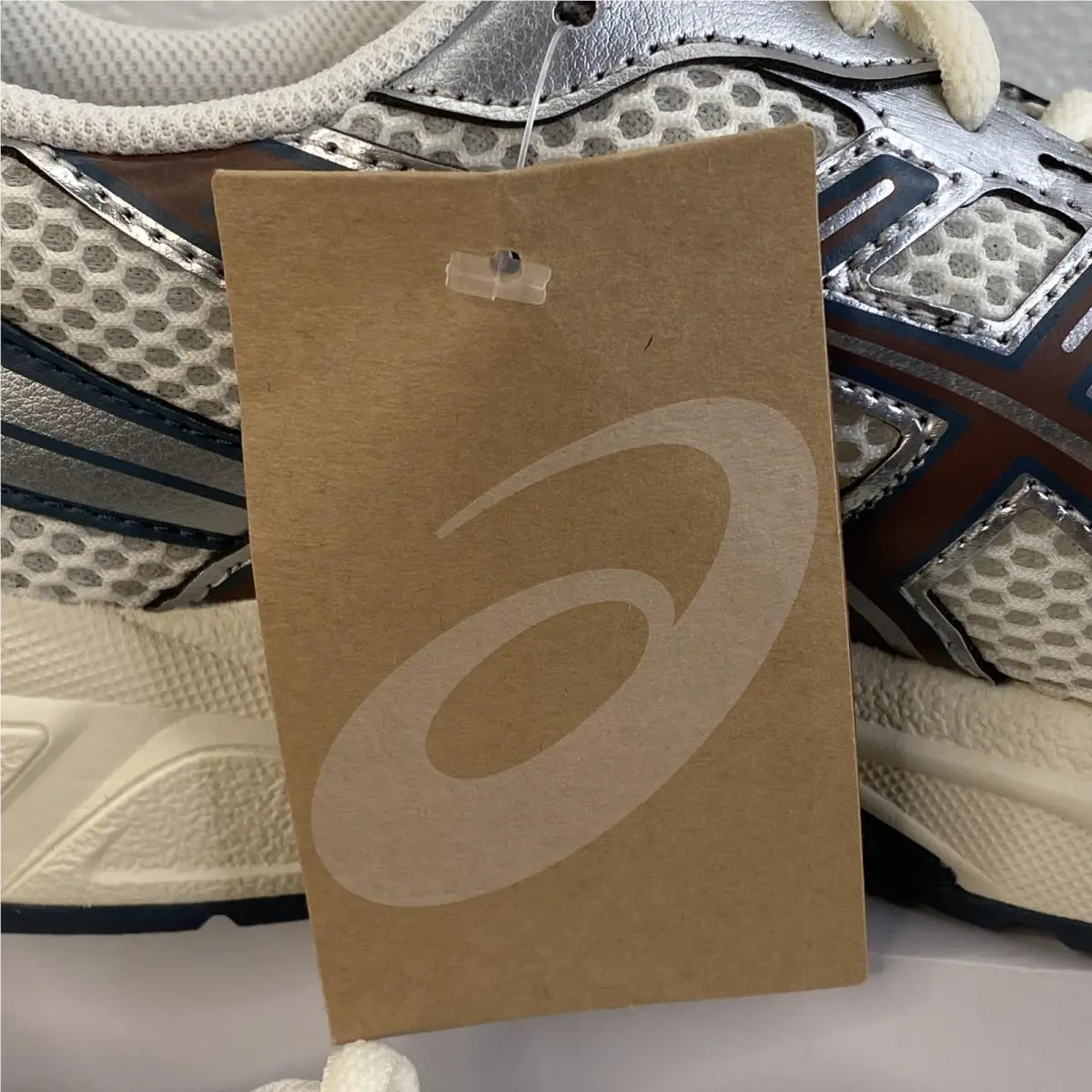 Asics shoes - Cream (UPC: 197298986045) 7