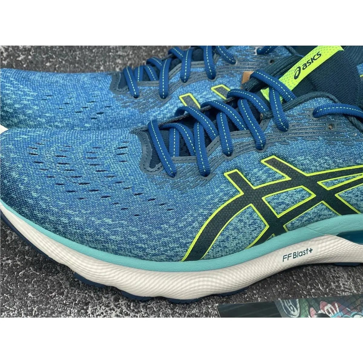 Asics shoes - ASICS Gel-Nimbus 24 - 1011B359-400 - Lake Drive/Hazard Green 0