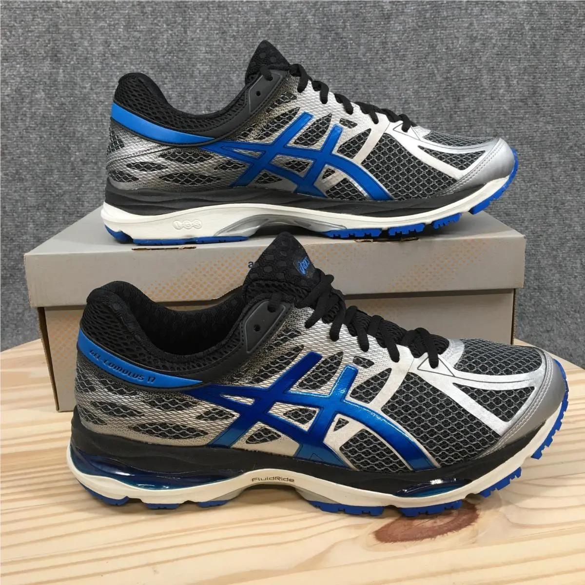 Asics Gel-cumulus 17 Running Shoes Mens 12.5 2E Lace Up Sneakers Gray Black