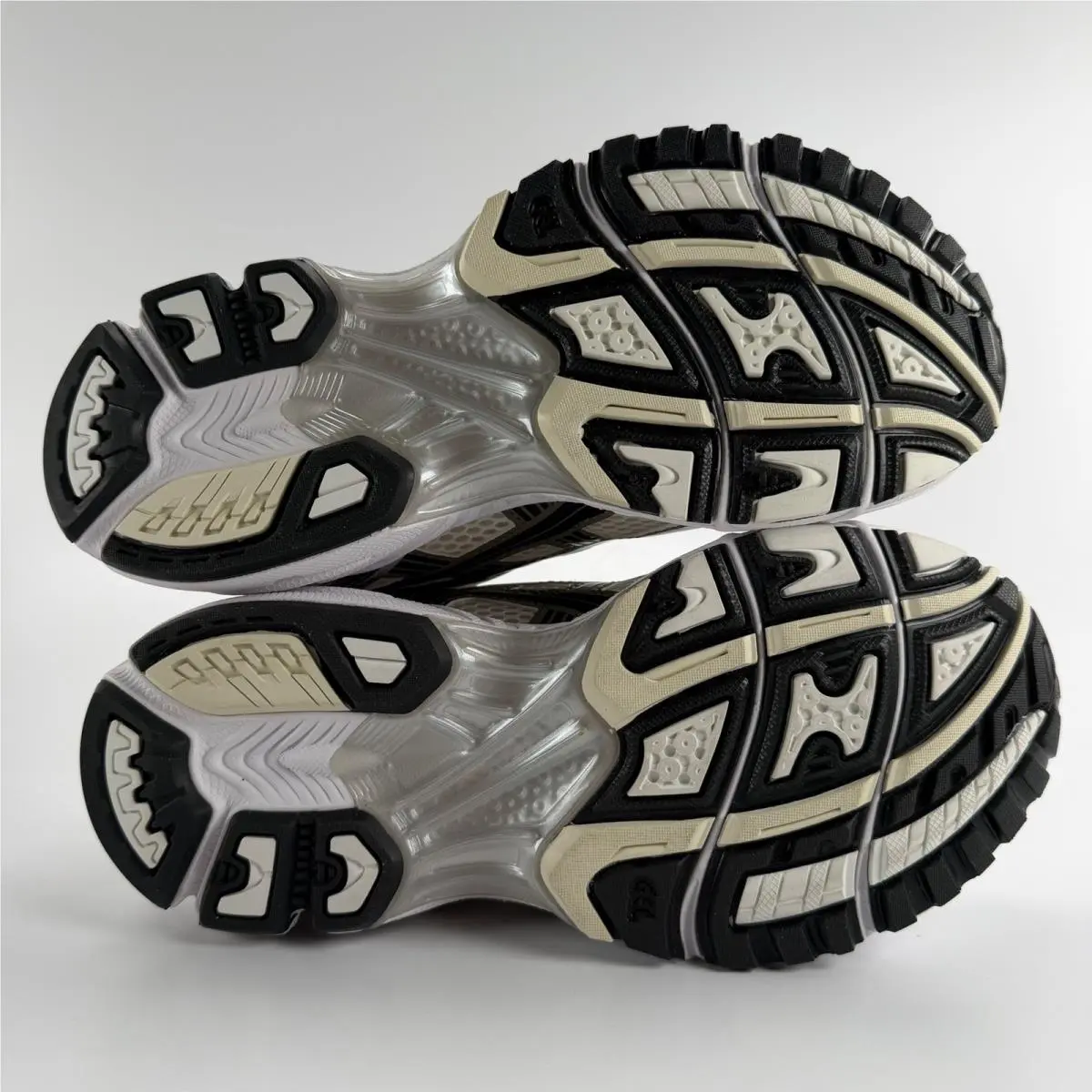 Asics shoes - ASICS GEL-Kayano 14 - Silver 4