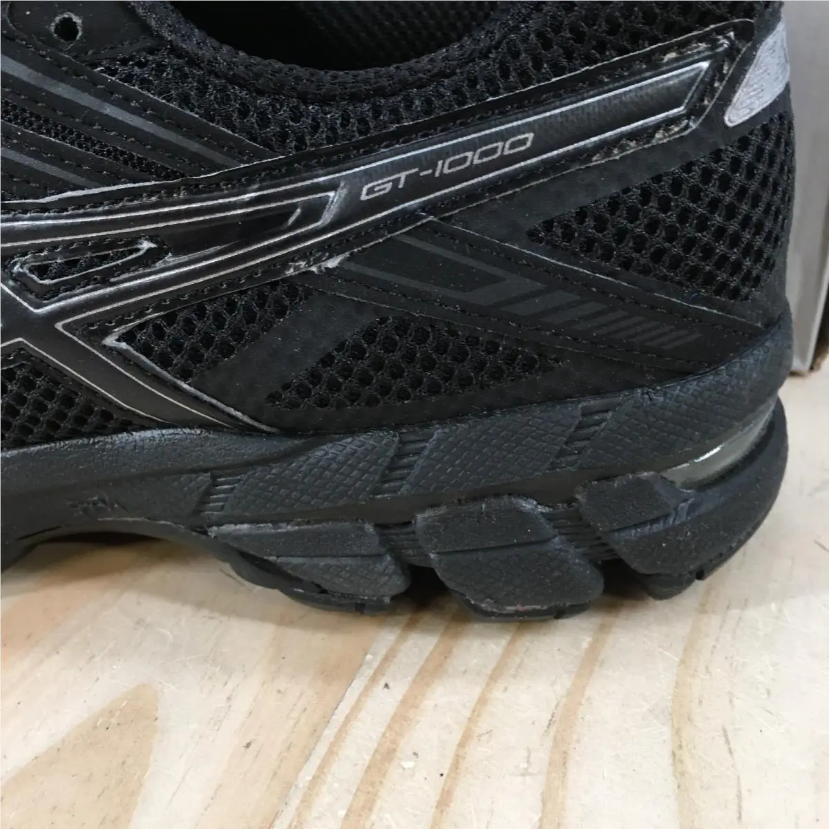 Asics shoes - ASICS GT-1000 - T2L7N - Black 1