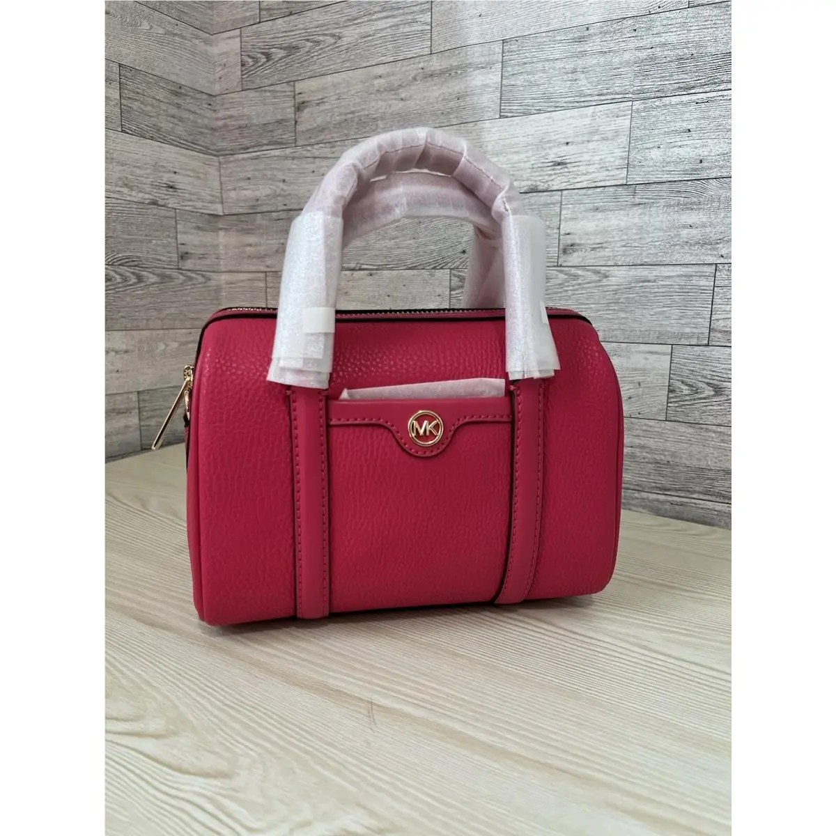 Michael Kors Small Mini Duffle Crossbody Handbag Purse Bag Handbag Shoulder Pink