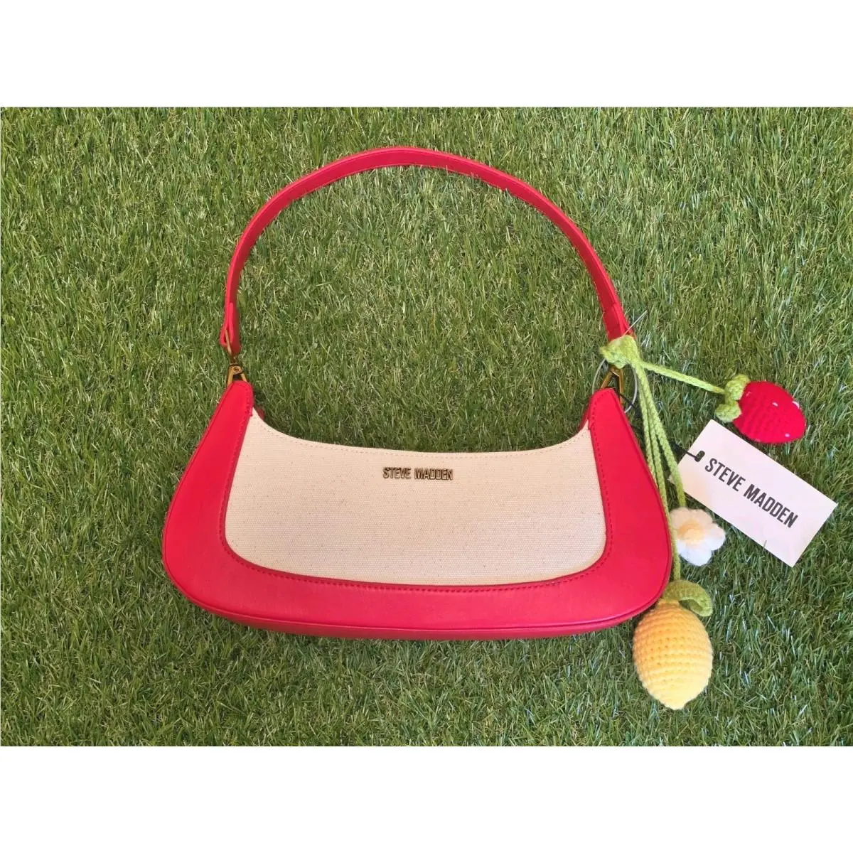Steve Madden Red Cream Shoulder Bag W/knitted Charms Strawberry/lemon/flower