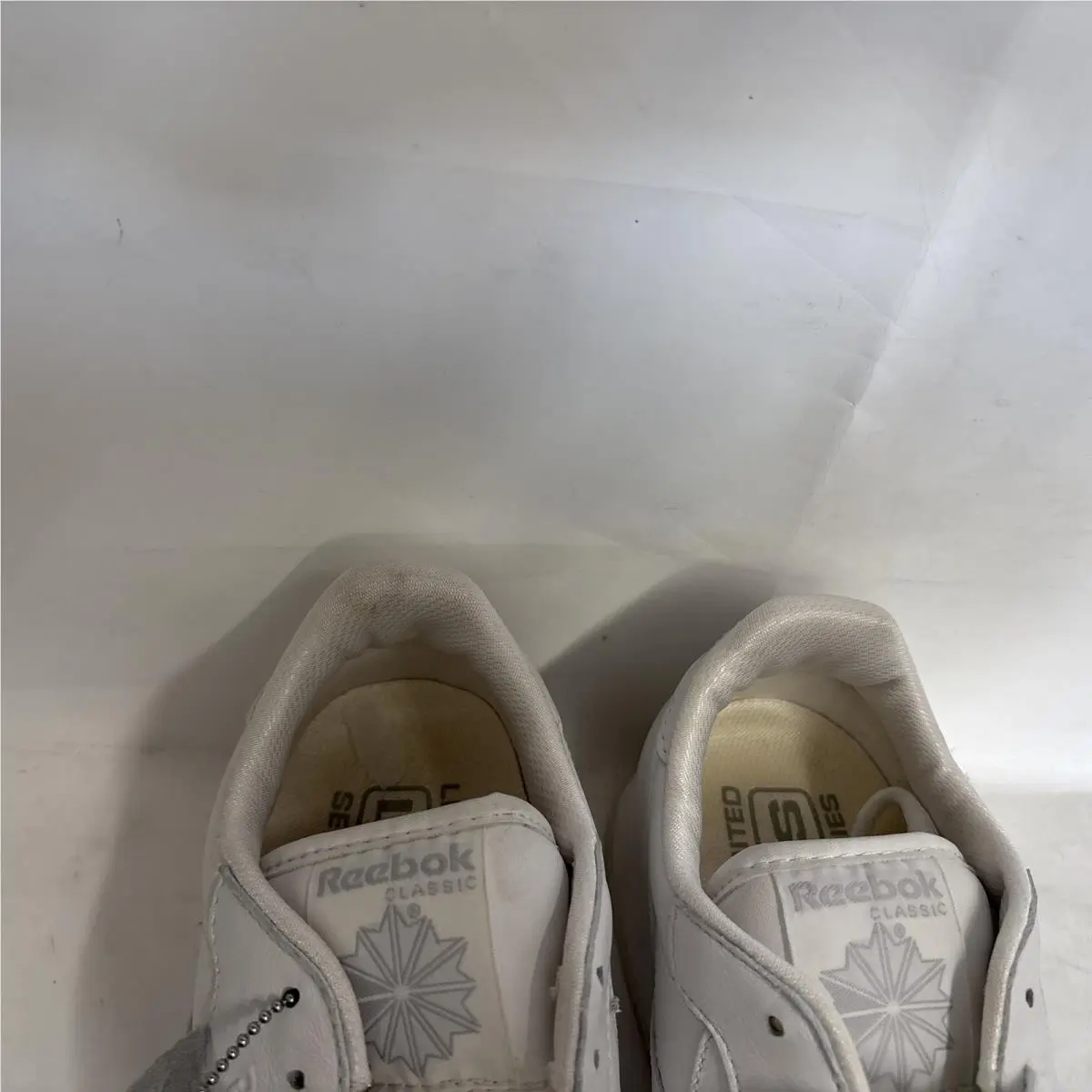Reebok shoes - CL LEATHER LTD - LEATHER LTD - 133934 - White 18