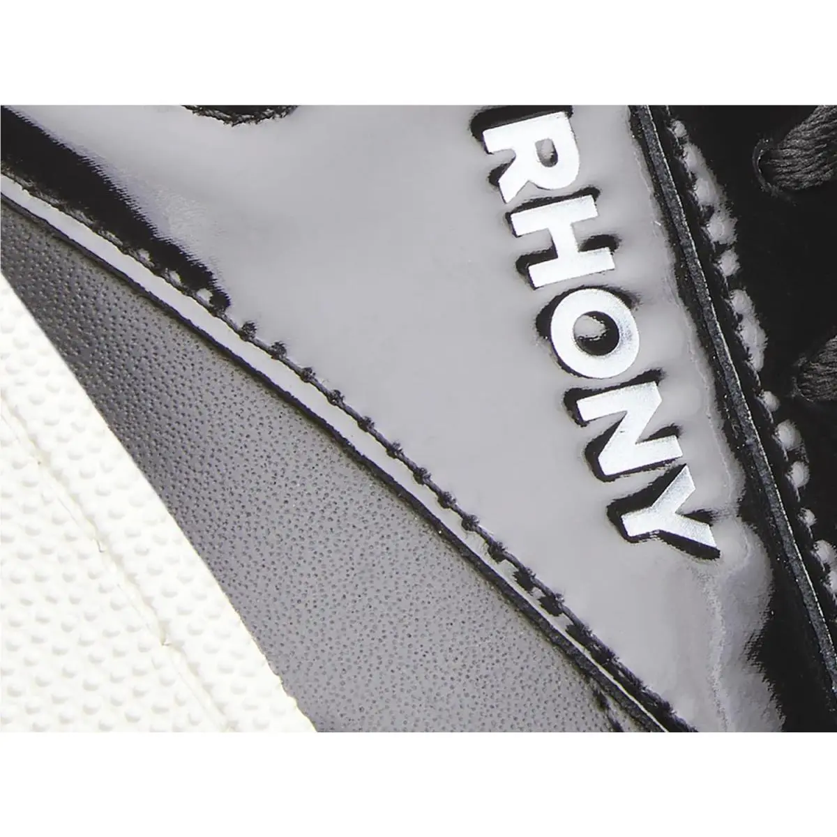 Reebok shoes - Black/White/Red 12
