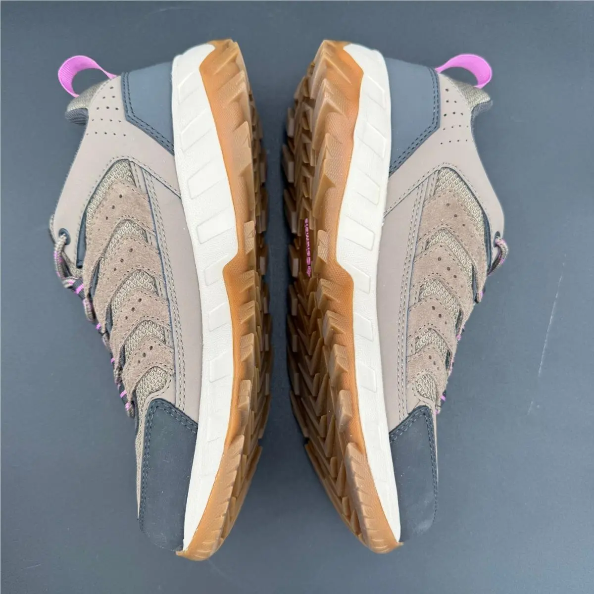 Columbia shoes - Strata Trail Low WP - Strata Trail Low - Multicolor 2