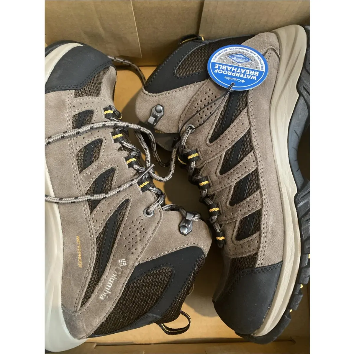Men’s Columbia Water Proof Boots Size 8 Crestwood
