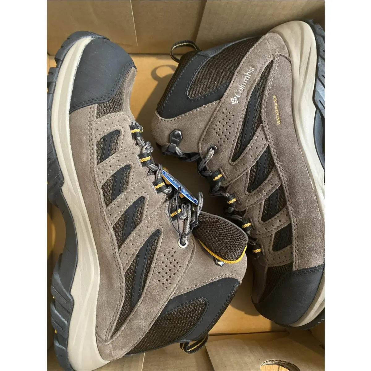 Columbia shoes - Brown 3