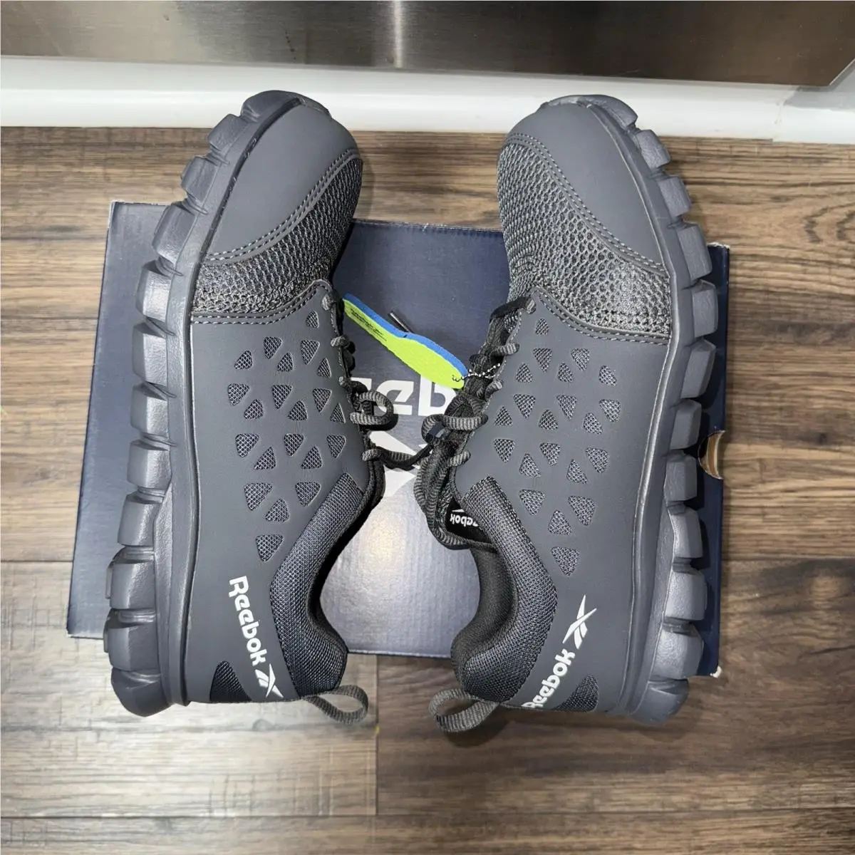 Reebok shoes - Gray 0