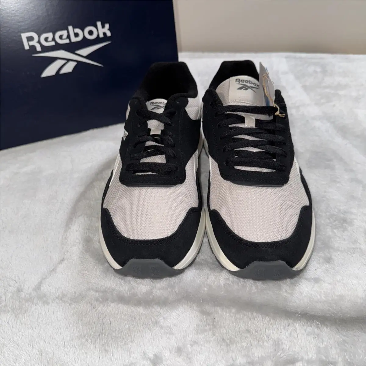 Reebok shoes - GL1100 - GL1100 - Black/Chalk/Stone 5
