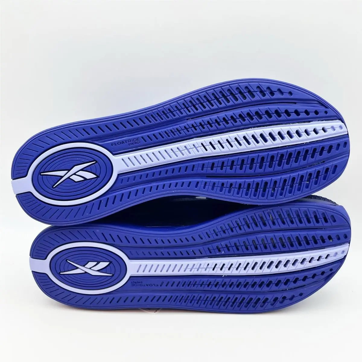 Reebok shoes - Purple (UPC: 196470708215) 9