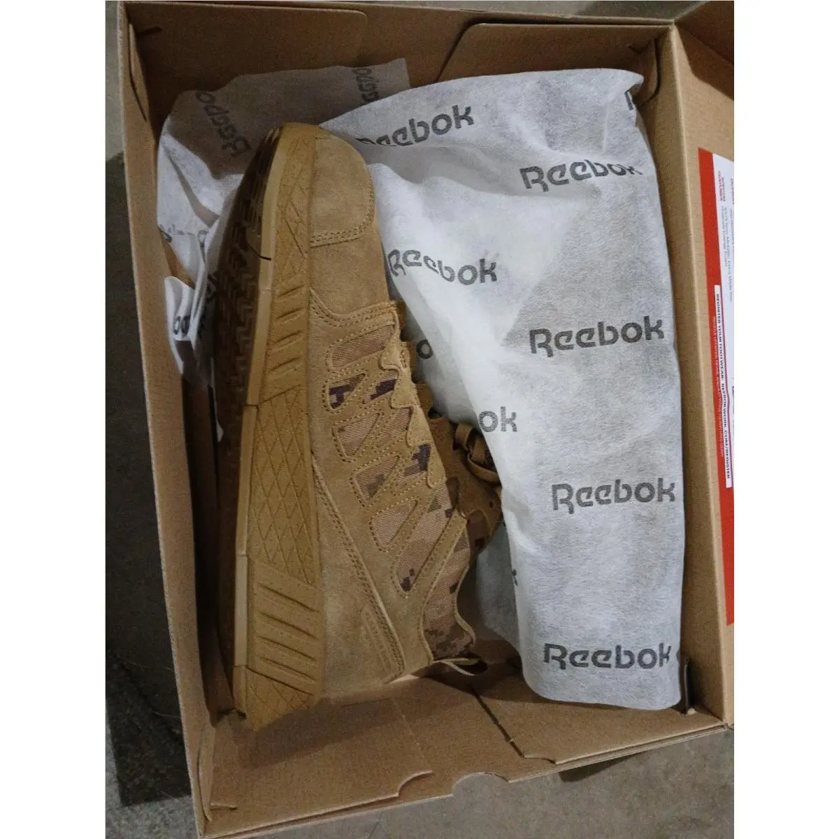 Reebok shoes - Chesnut 3