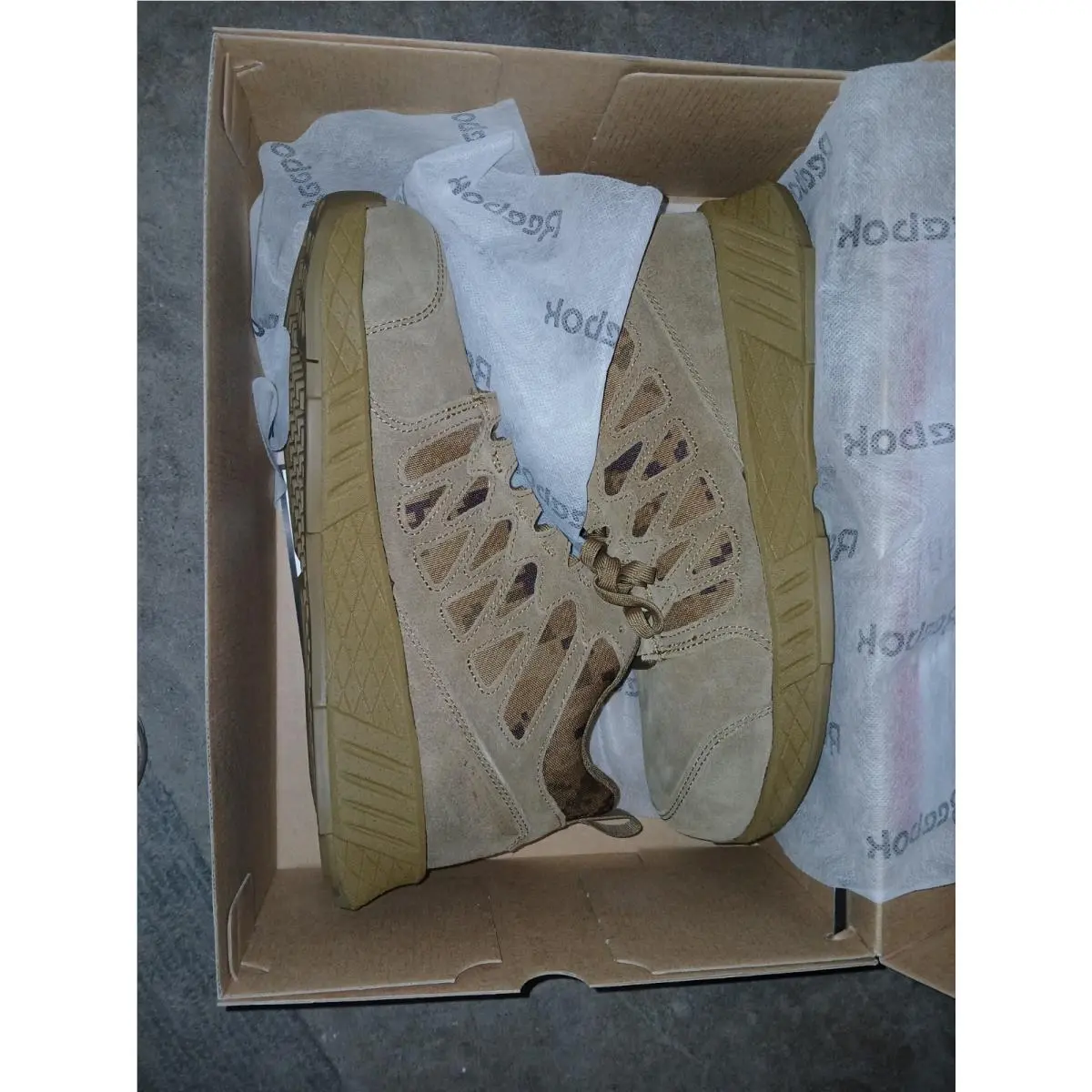 Reebok shoes - Chesnut 5