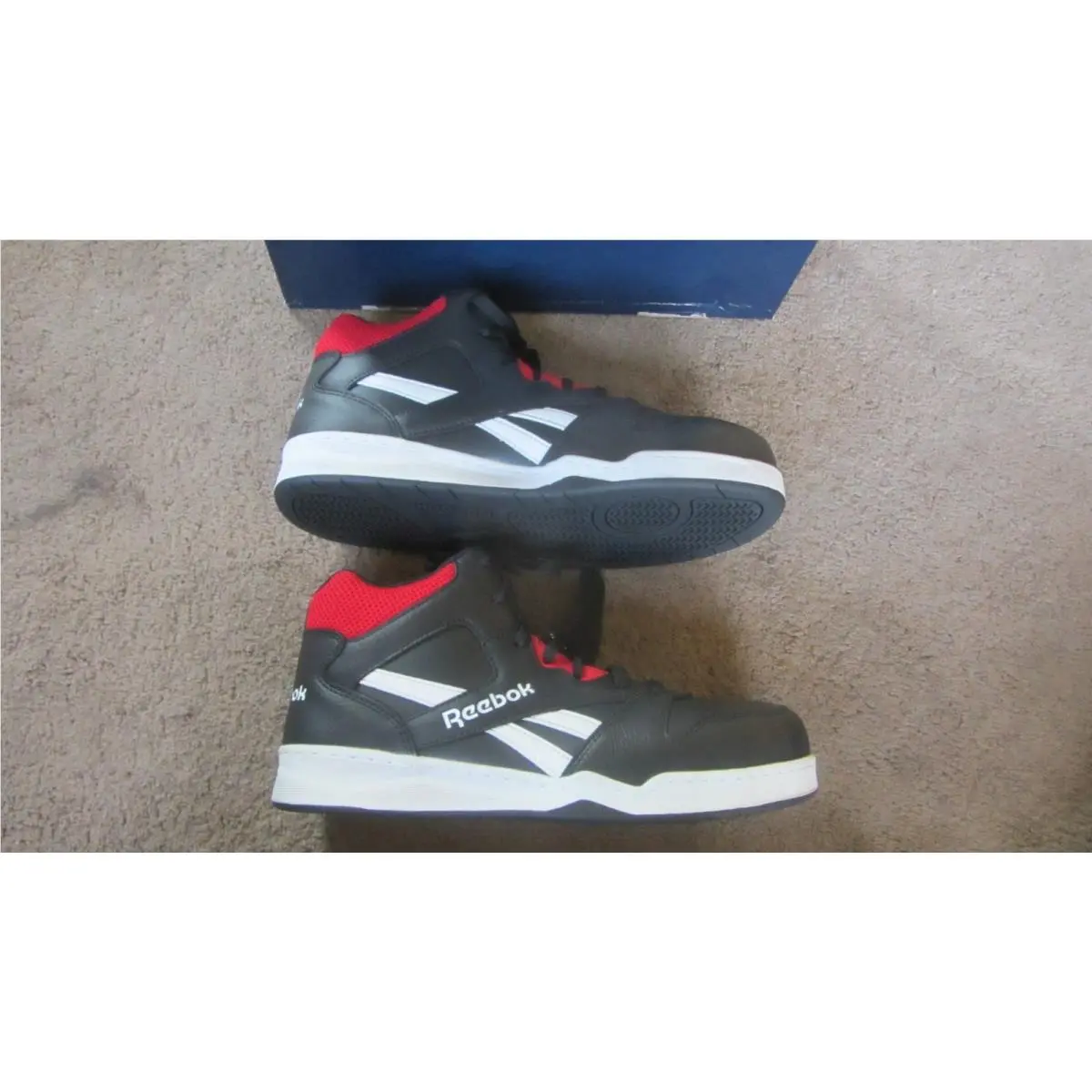 Reebok shoes - Black/Red (UPC: 690774511897) 0