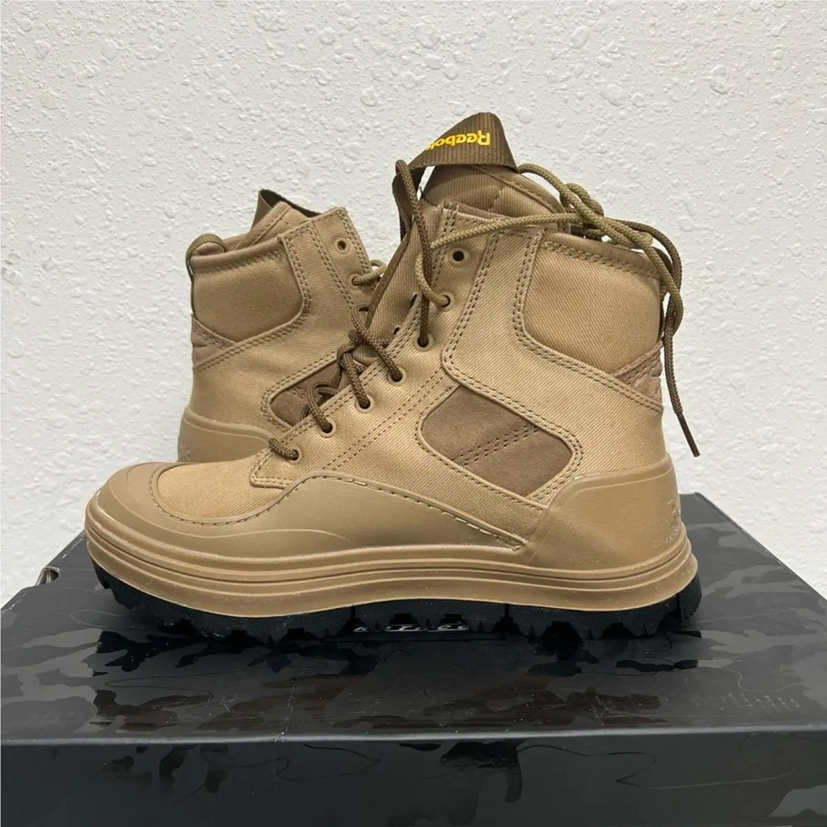 Reebok shoes - Tan 2