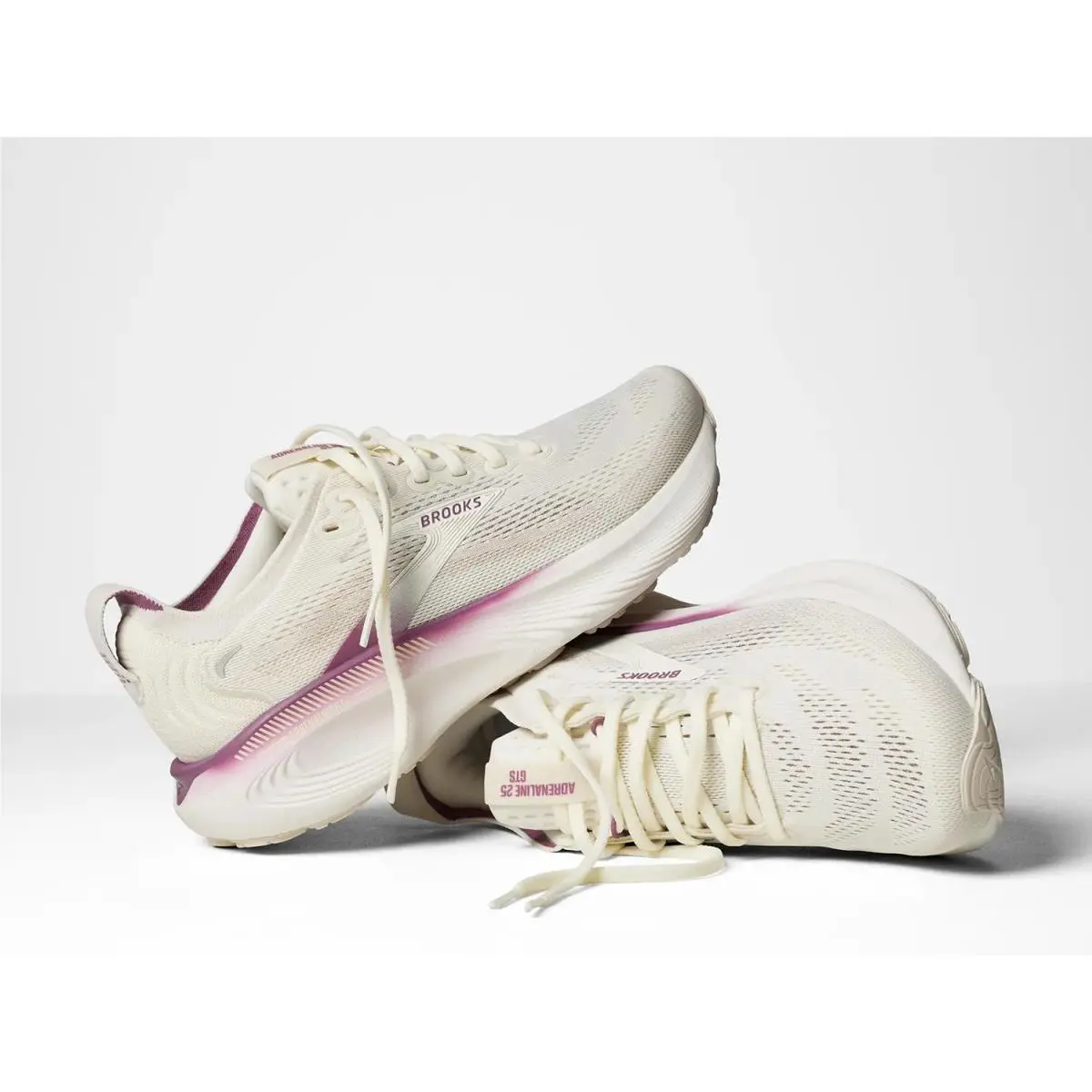 Brooks shoes - Black/Pink 70