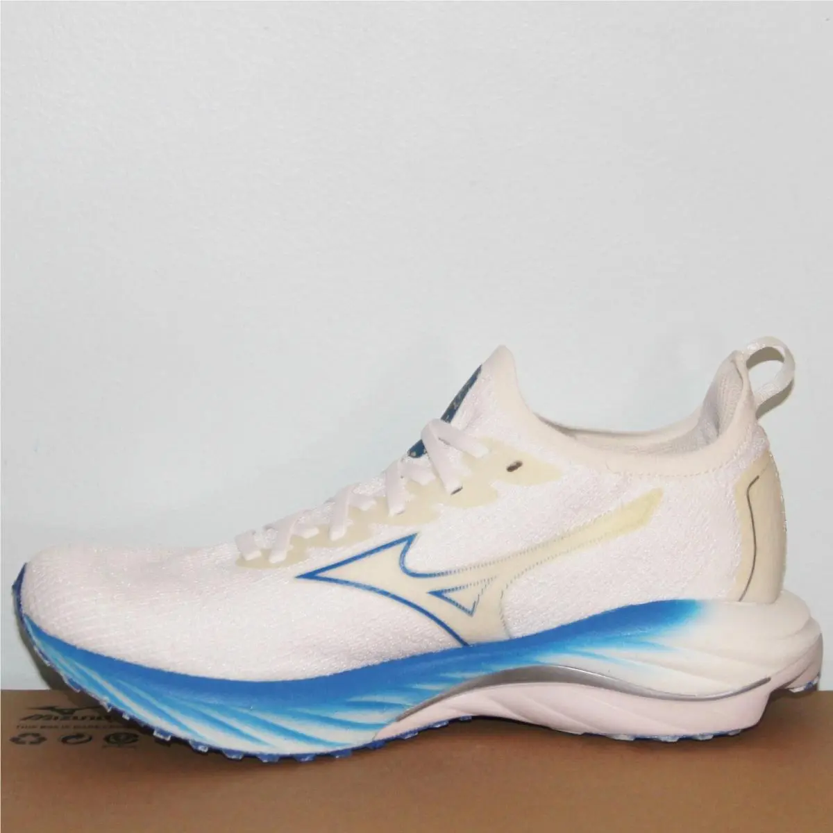 Mizuno shoes - Mizuno Wave Neo WInd - Wave Neo WInd - J1GD227821 - White (UPC: 889961539480) 1