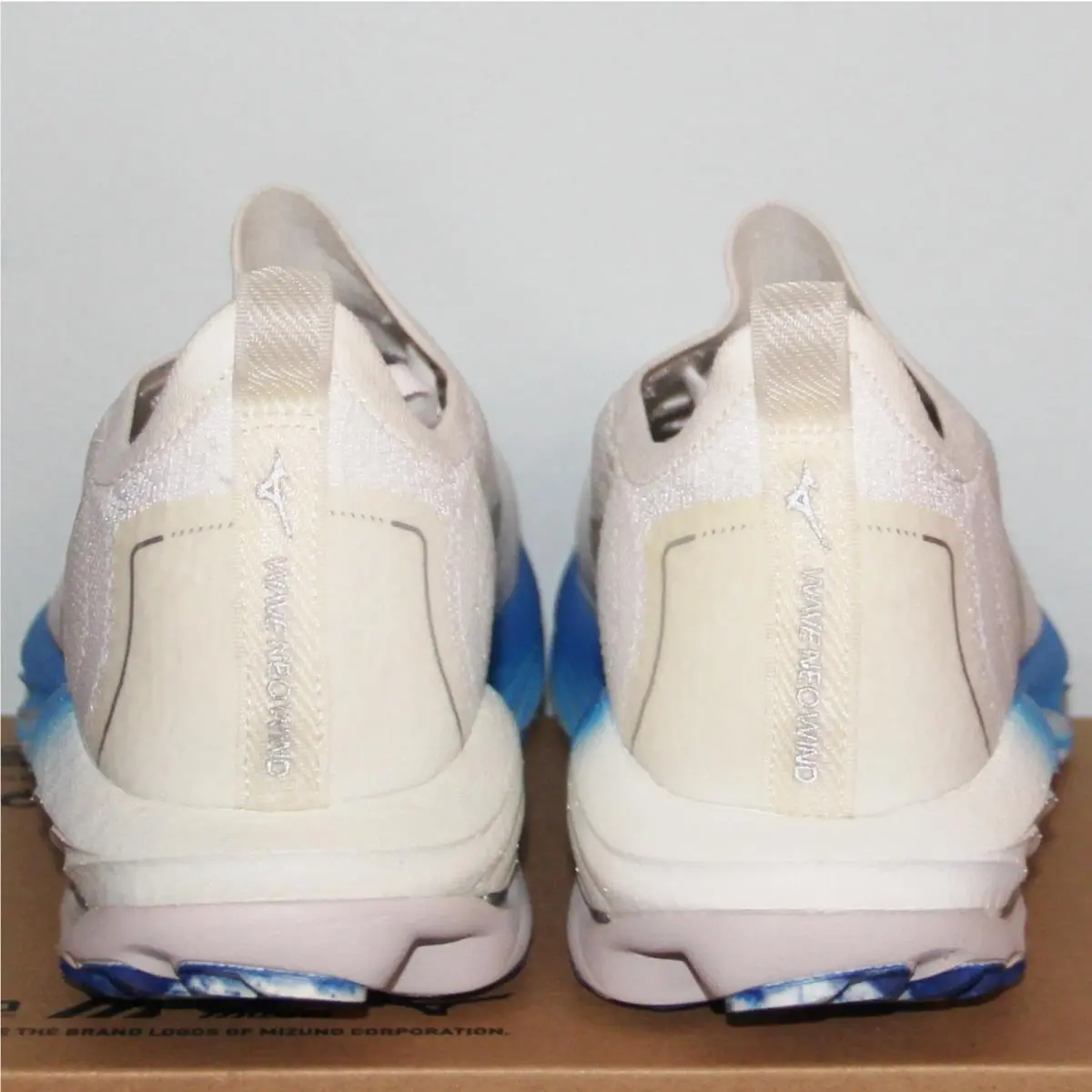Mizuno shoes - Mizuno Wave Neo WInd - Wave Neo WInd - J1GD227821 - White (UPC: 889961539480) 3