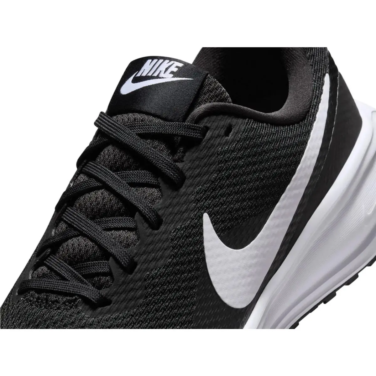 Nike shoes - Black/White 5