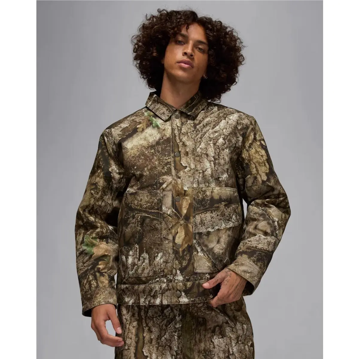 Nike Men`s Air Jordan Flight Chicago Realtree Jacket Olive Sail HV0649-222 Sz M