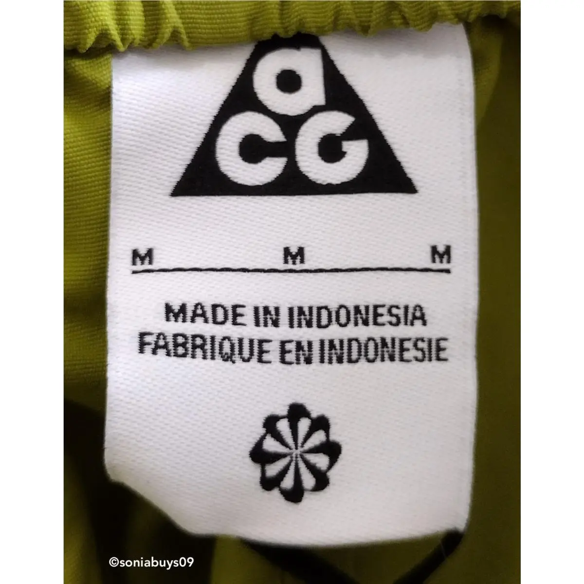 Nike clothing - Green 15