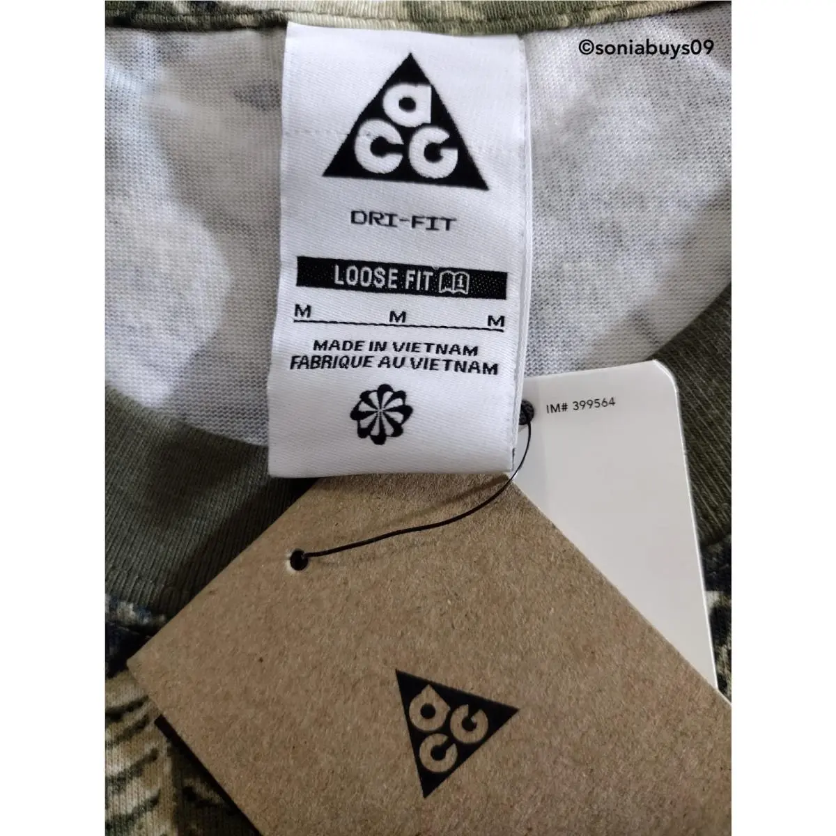 Nike clothing - Green 7