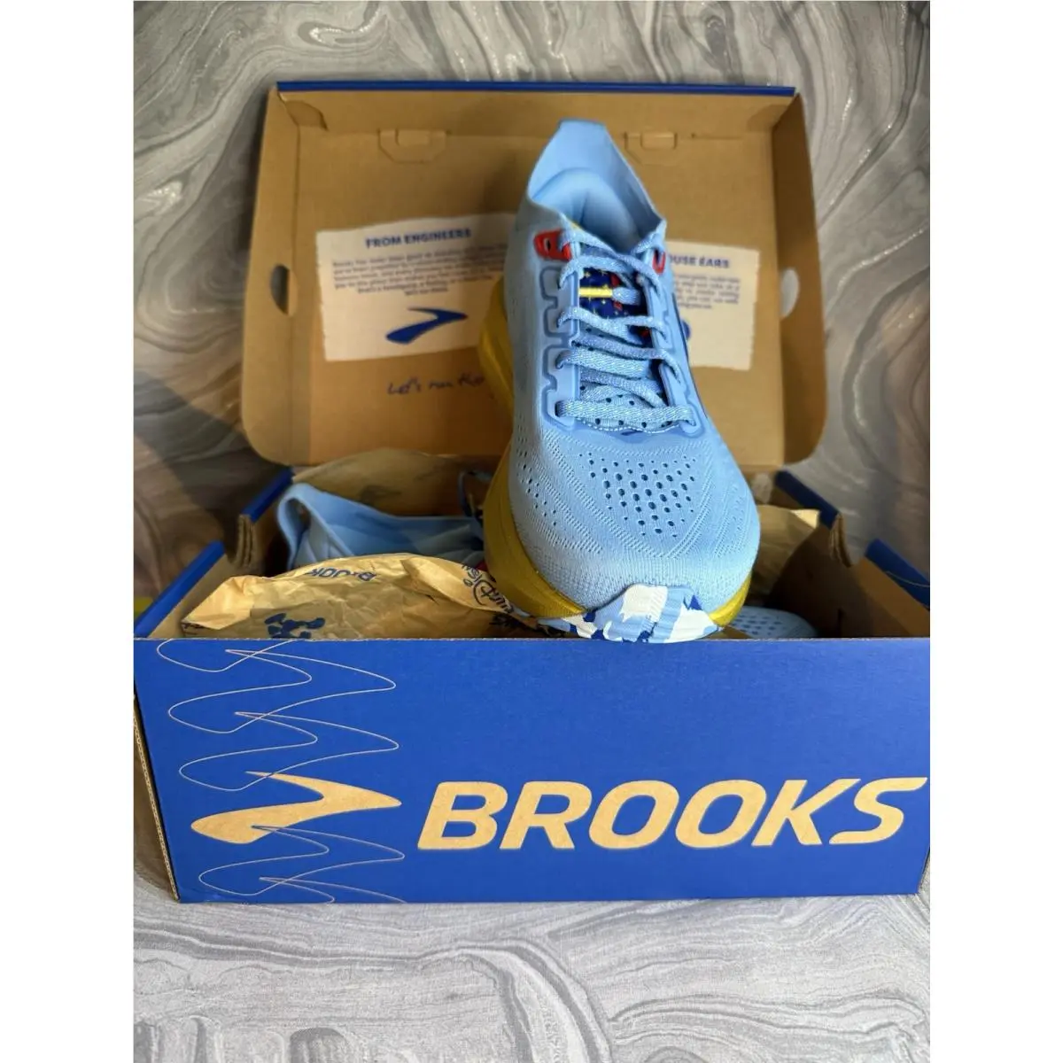 Brooks Glycerin 23 Genie Woman’s Running Shoes Blue Gold Rundisney 8.5 Wide